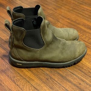 Danner Men's Dark Olive Ankle Boots
